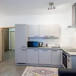 Apartment Nova Karolina