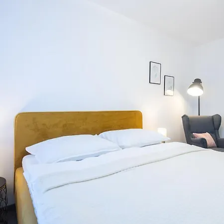 Nova Karolina Apartment