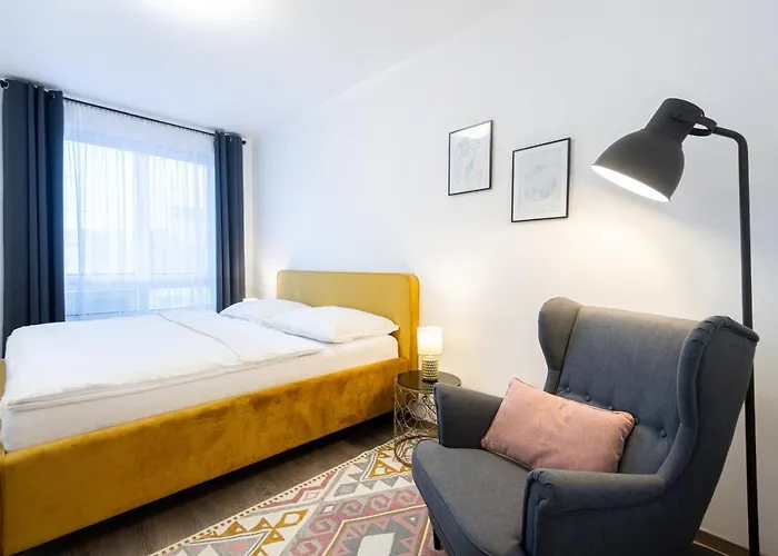 Apartment Nova Karolina *